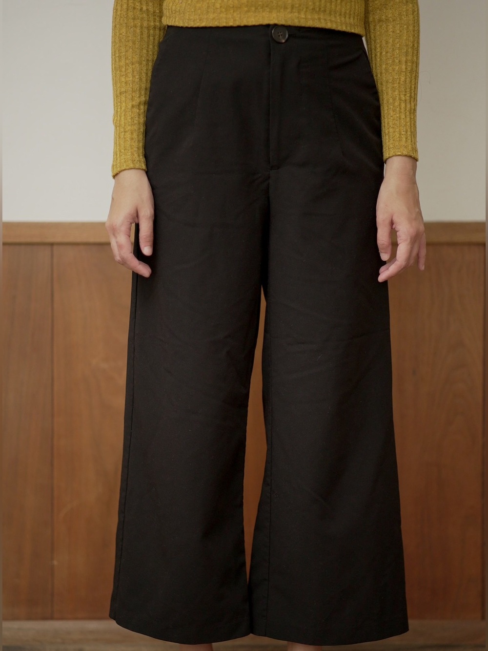 Black Wide-Leg Trousers Easy Wear